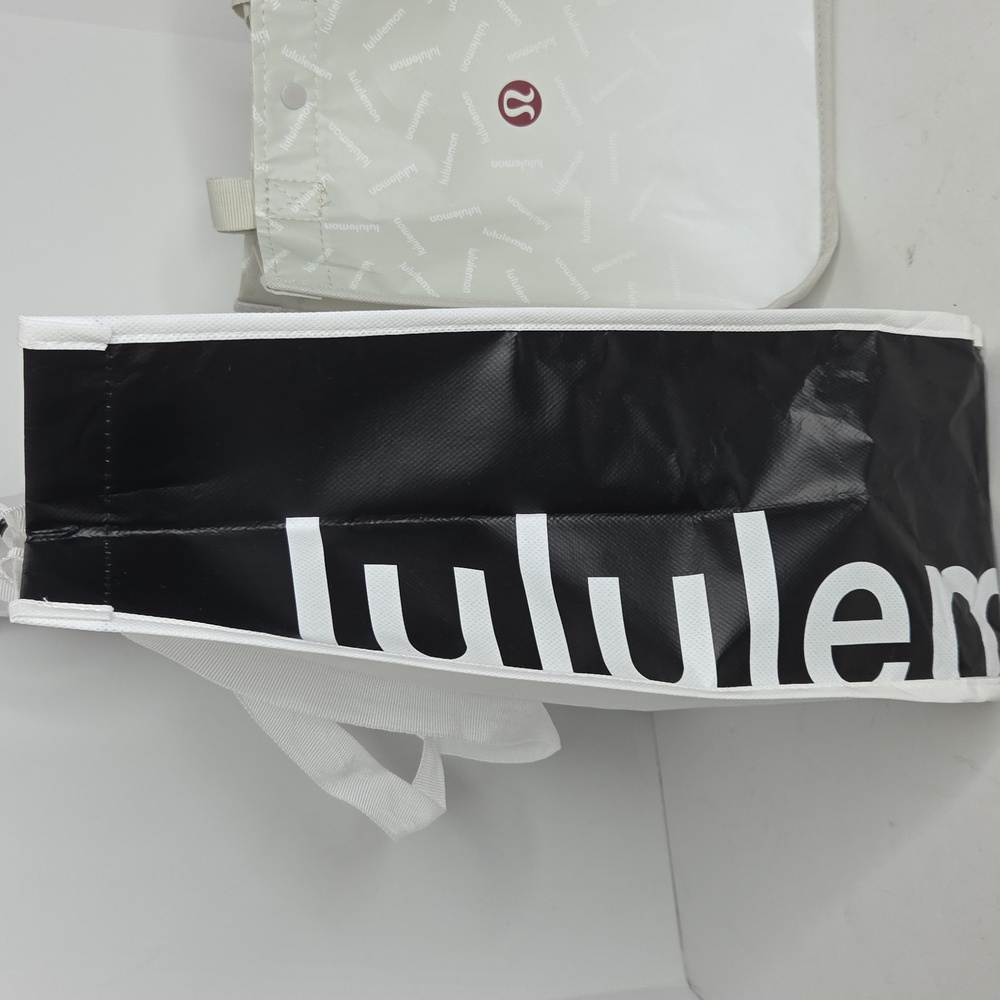 Lululemon Reuseable Totes Large And Small - Picture 2 of 4